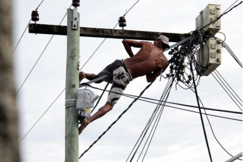 Ação de combate ao furto de energia é realizada no Sertão da Paraíba